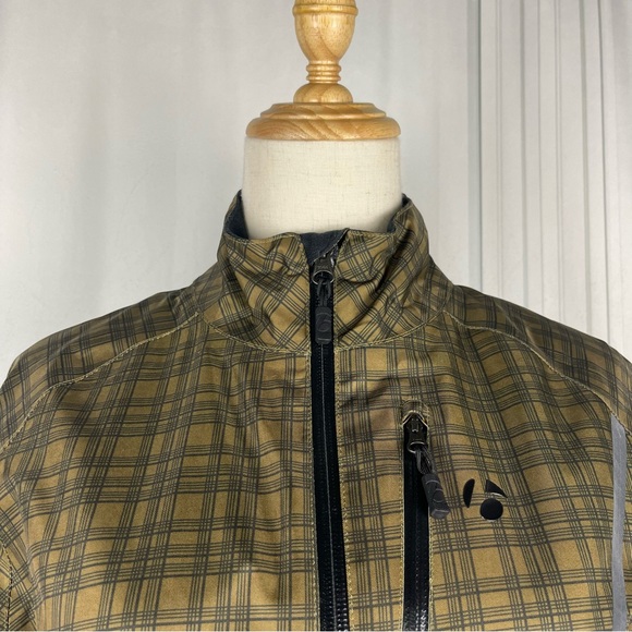 Women’s Bontrager Commuting Shell Rain Jacket, Olive/Black Plaid,‎ Size L - Picture 2 of 15